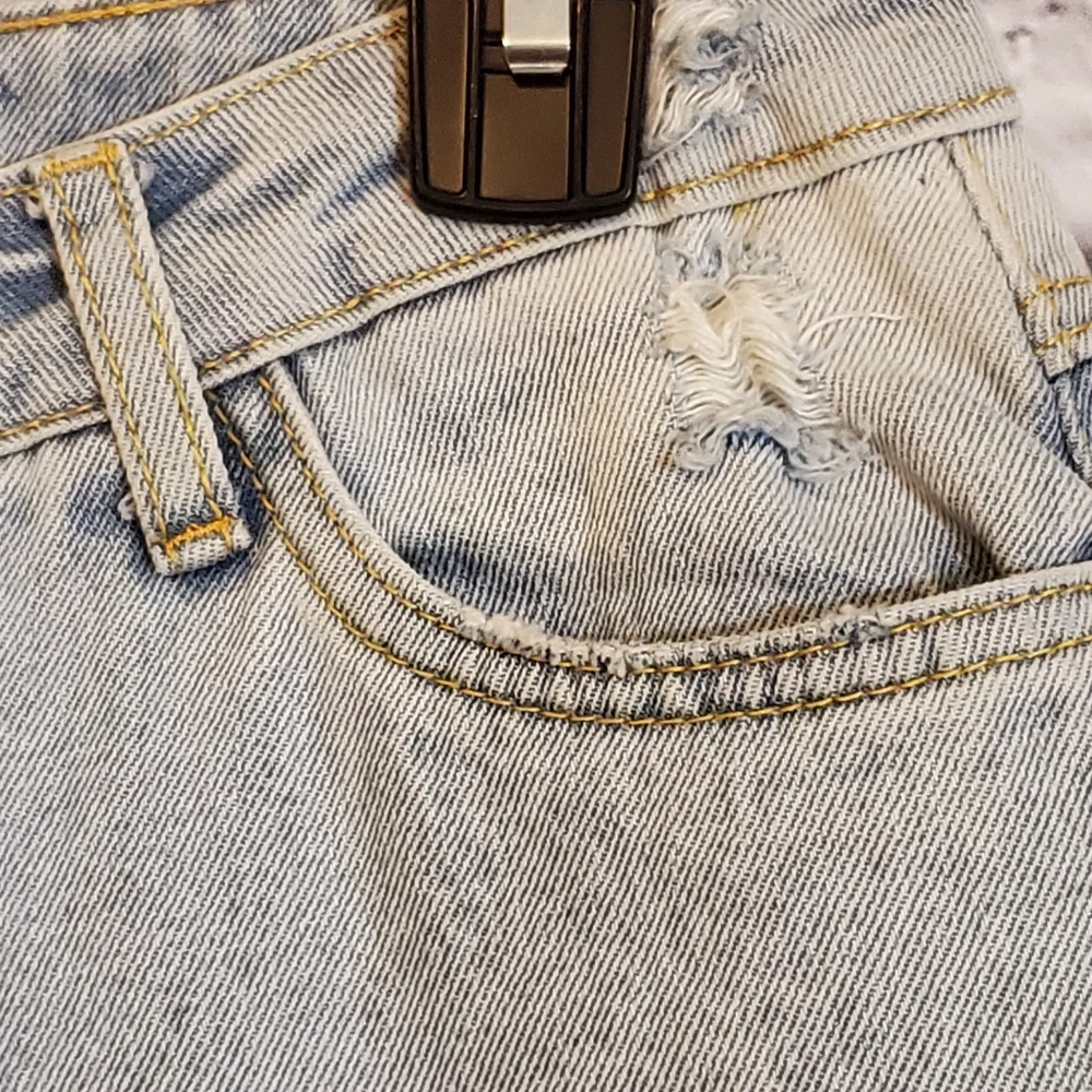 👖Avec Les Filles Distressed Denim Jeans - Picture 6 of 15